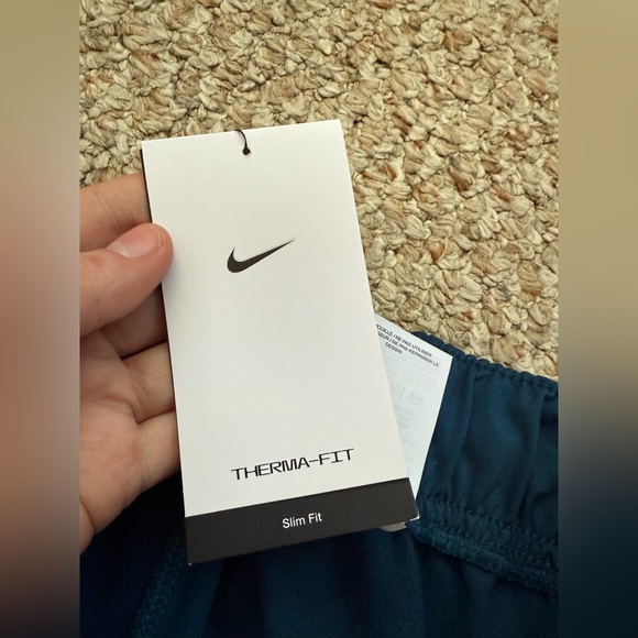 BNWT Nike Women's Thema-FIT Essential Warm Running Pants Size Large - Picture 7 of 12